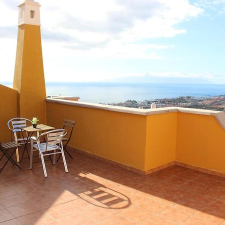 Holiday Home With A Serene Ocean And Mountain View Costa Adeje  Extérieur photo