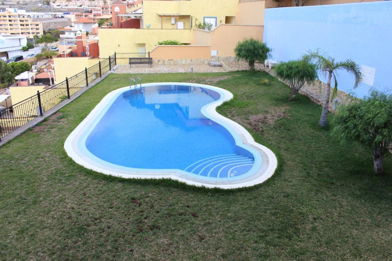 Holiday Home With A Serene Ocean And Mountain View Costa Adeje  Extérieur photo