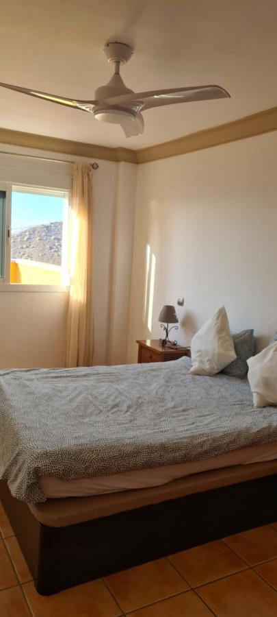 Holiday Home With A Serene Ocean And Mountain View Costa Adeje  Extérieur photo