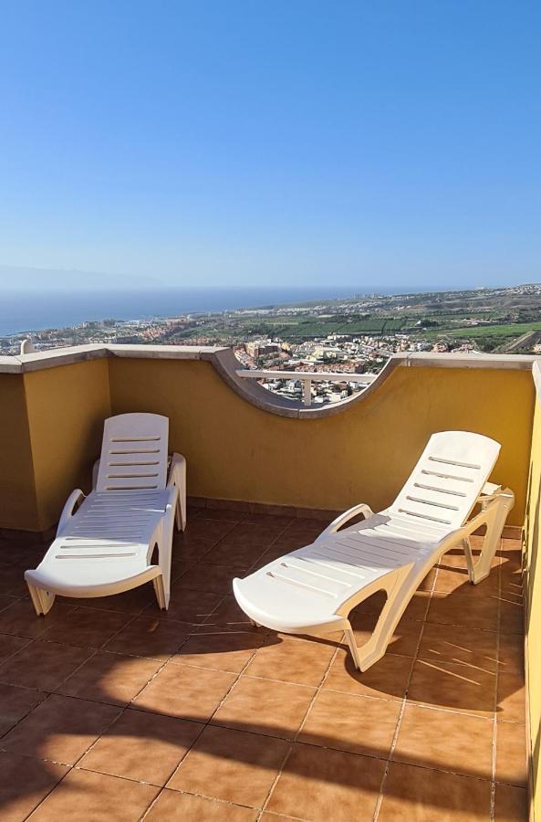 Holiday Home With A Serene Ocean And Mountain View Costa Adeje  Extérieur photo